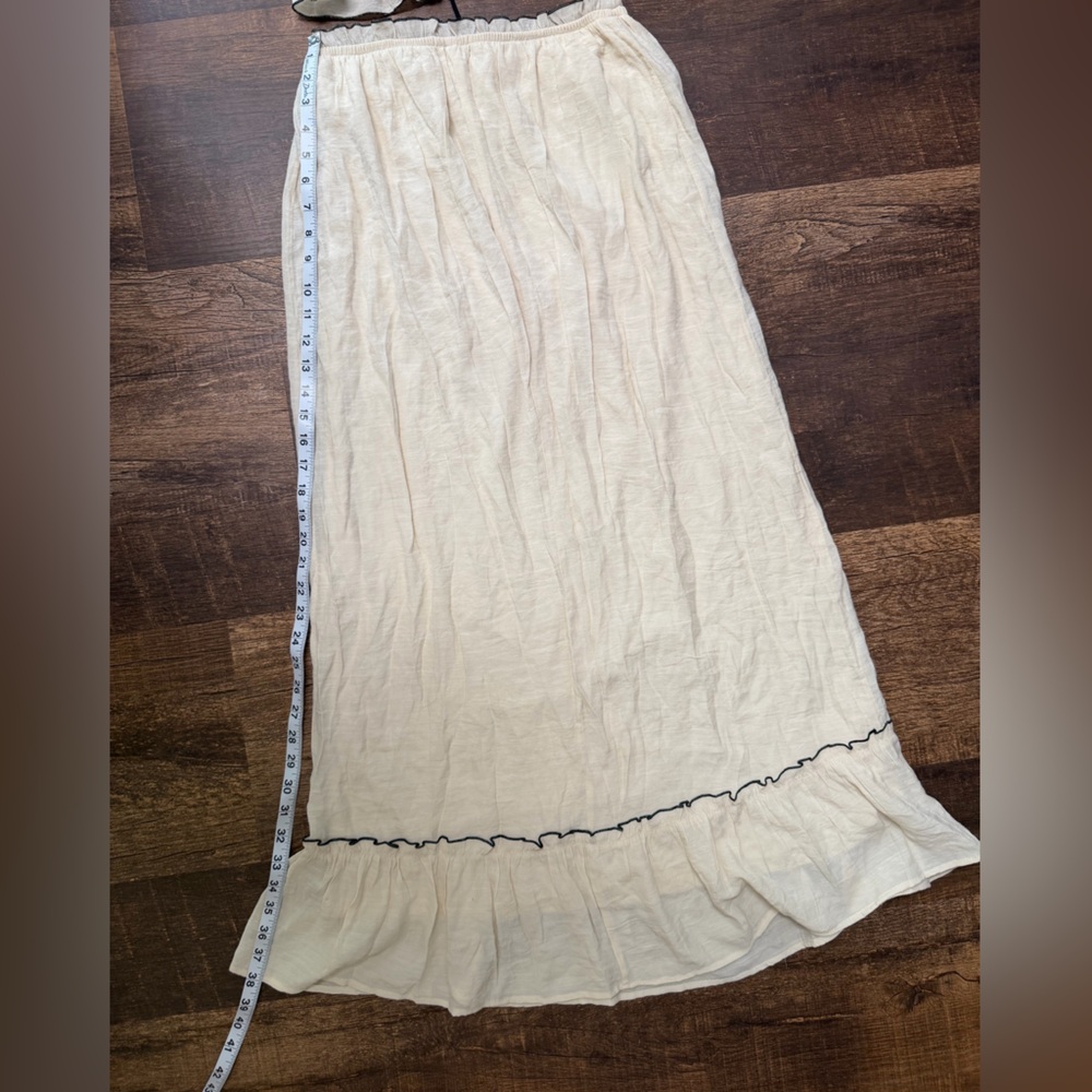 Cream Ruffle Skirt Set with Black Trim - Picture 9 of 13